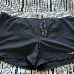 XL patagonia running shorts